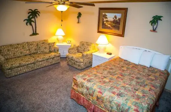 1 Queen Bed and Two-Person Sleeper Sofa