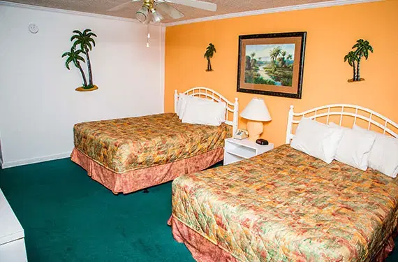 2 Queen Beds