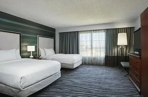 2 Double Beds and Two-Person Sleeper Sofa