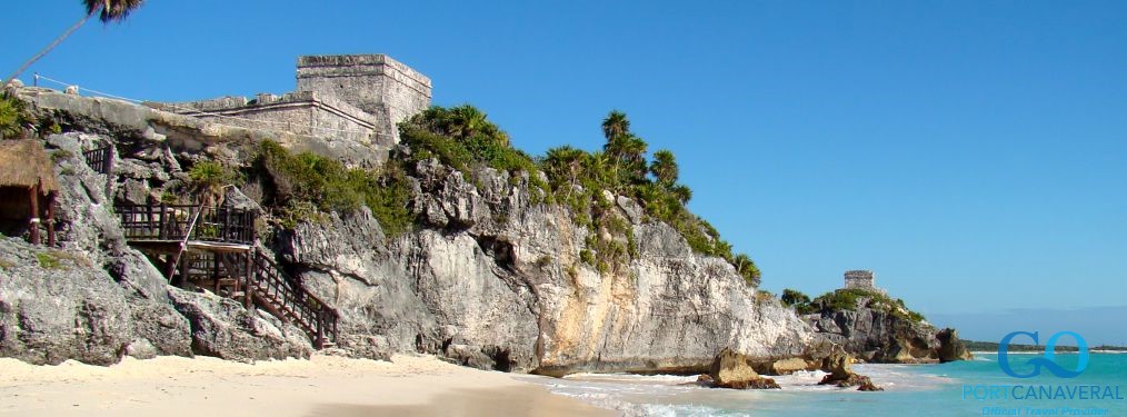 Mayan ruins of Tulum on the beach