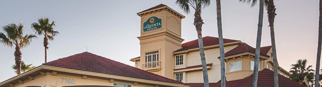 La Quinta Inn & Suites, which is one of Go Port's Orlando Hotels with a Shuttle to Port Canaveral