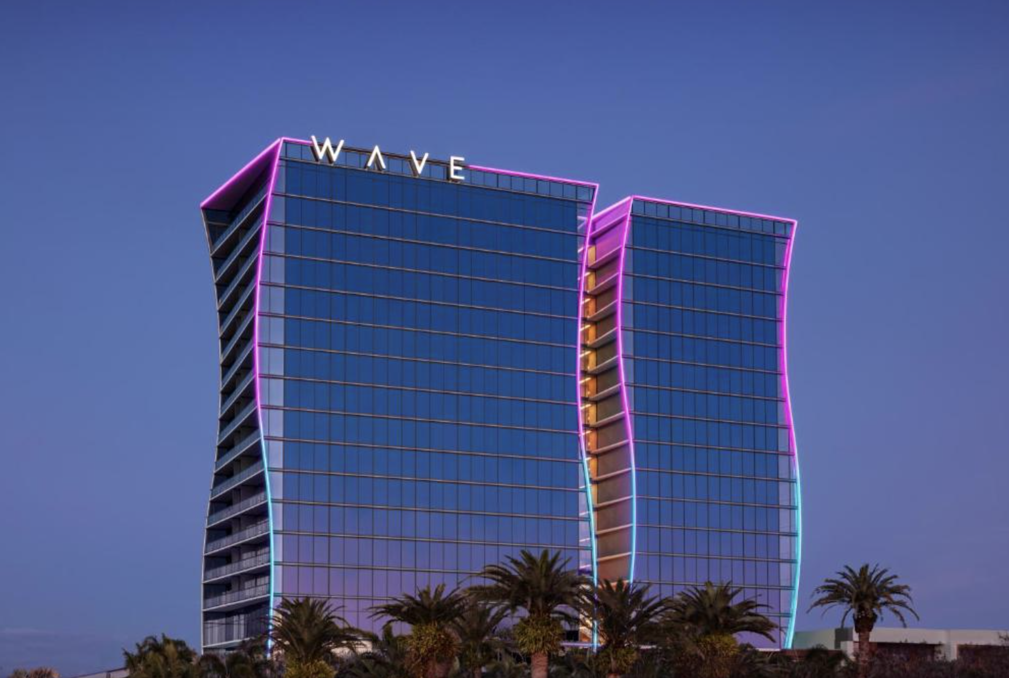 wave hotel in orlando with black car service