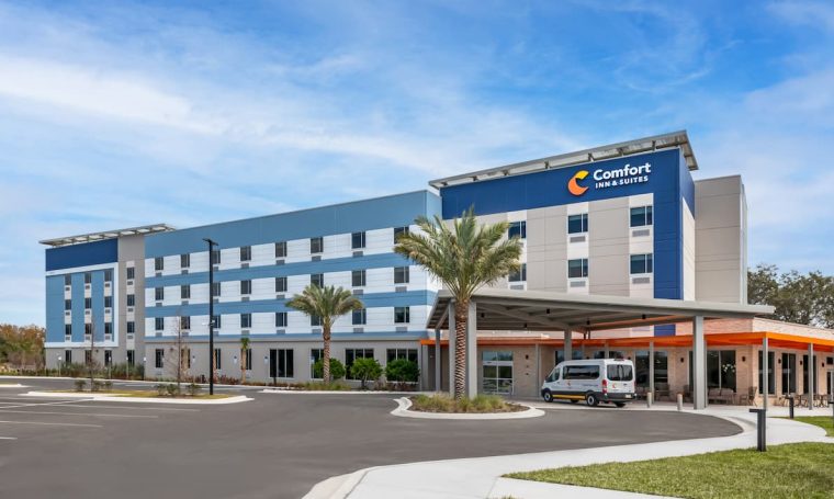 Comfort_Inn_Exterior_1